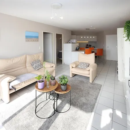 Lovely In With Kitchen Apartman *